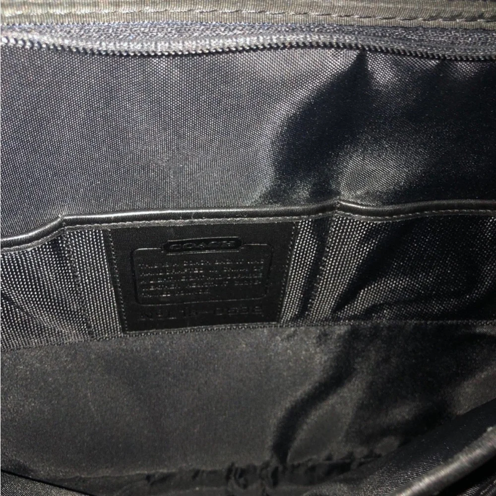 Vintage Y2K Coach Black Briefcase. - Picture 5 of 8